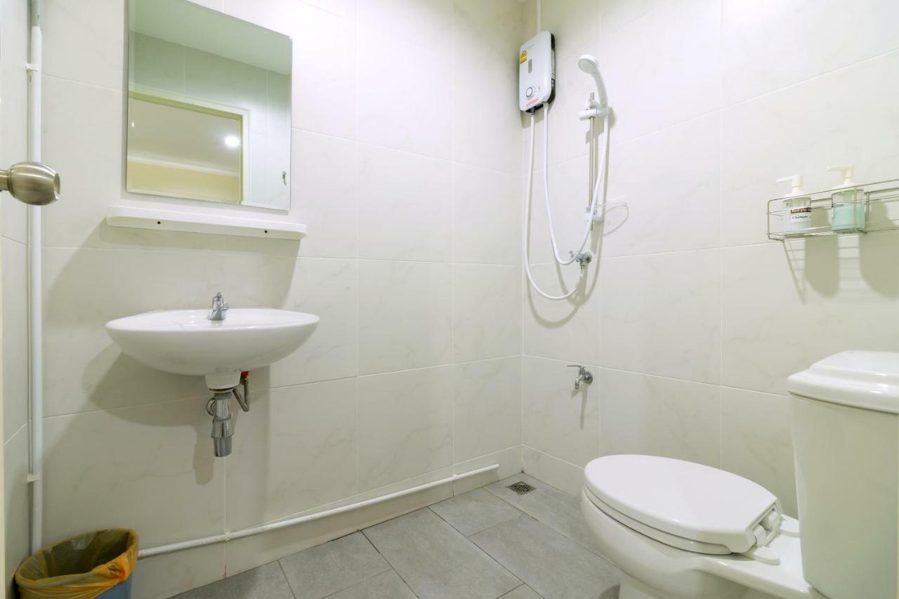 Red Pin Inn 好运旅馆 Μπανγκόκ Εξωτερικό φωτογραφία